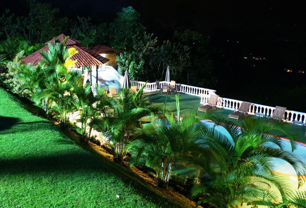 Arenal Waterfall Lodge Villas La Fortuna Room photo