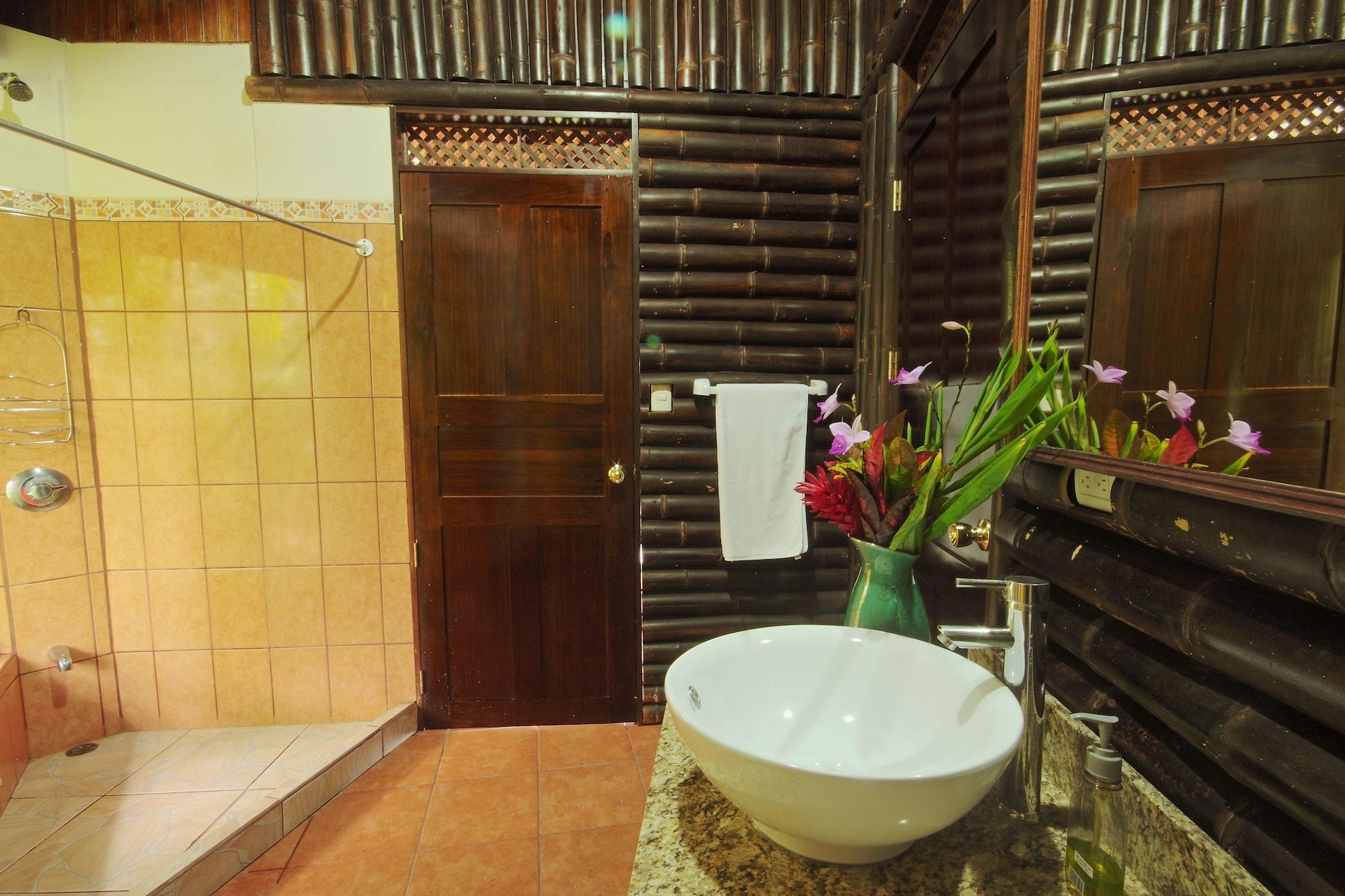 Arenal Waterfall Lodge Villas La Fortuna Exterior photo