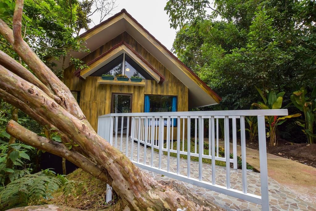 Arenal Waterfall Lodge Villas La Fortuna Exterior photo